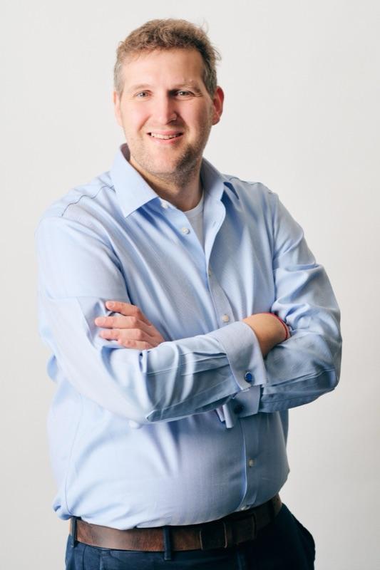 Charles Chait, Sales Director