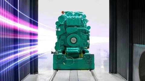 Cummins power unit on a rail-served production line